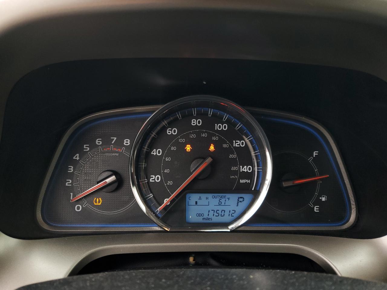 2015 Toyota RAV 4 - Image 9