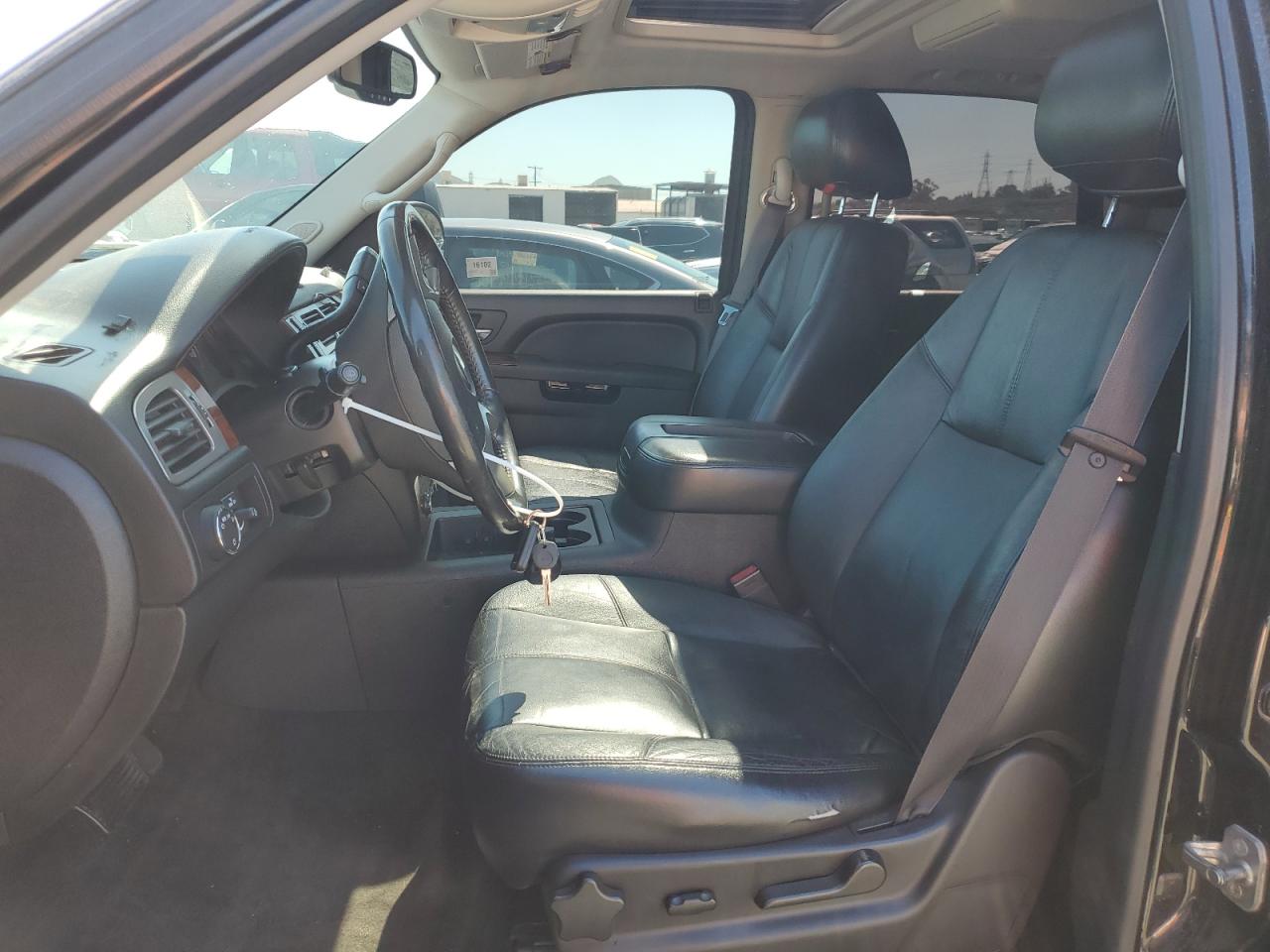 2012 Chevrolet Tahoe - Image 7