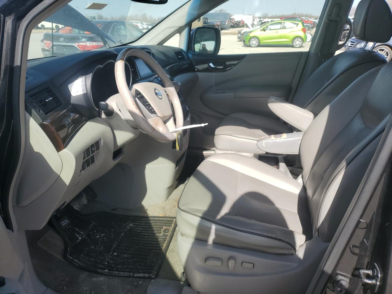 2015 Nissan Quest - Image 7