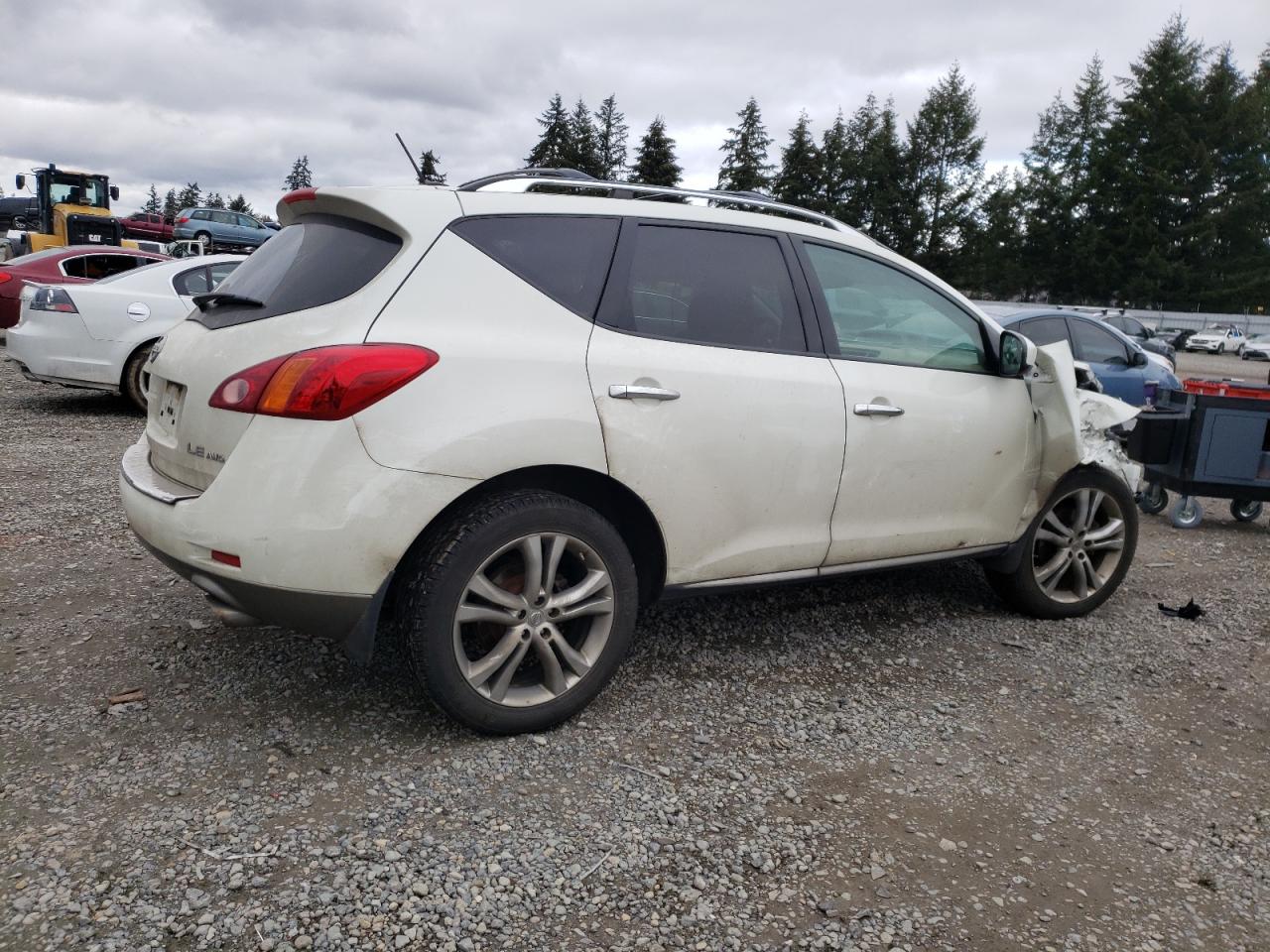 2010 Nissan Murano - Image 3