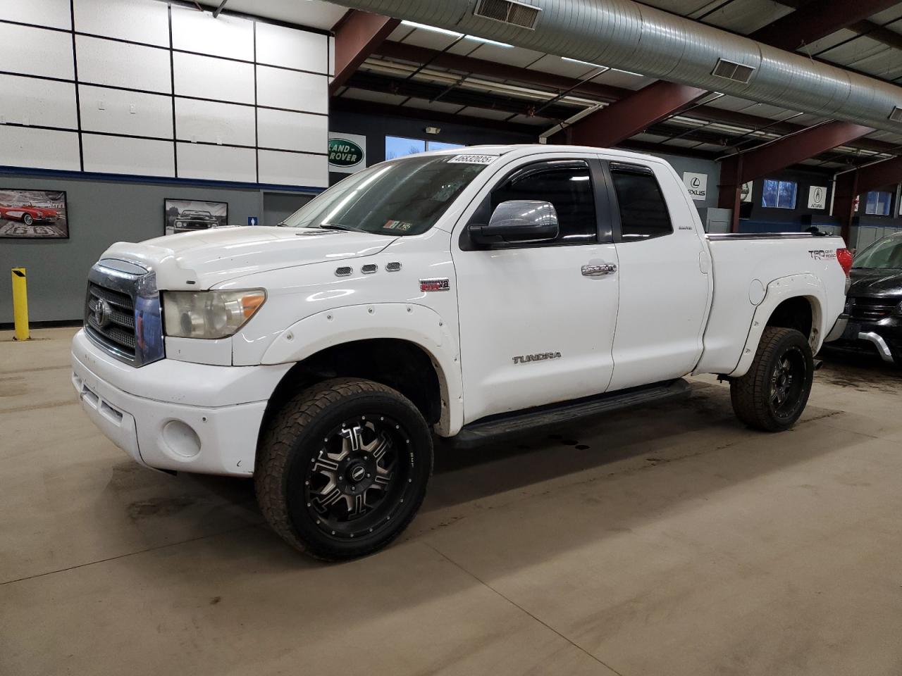 East Granby, CT에서 판매 중인 2008 Toyota Tundra Double Cab Limited - Minor Dent/Scratches