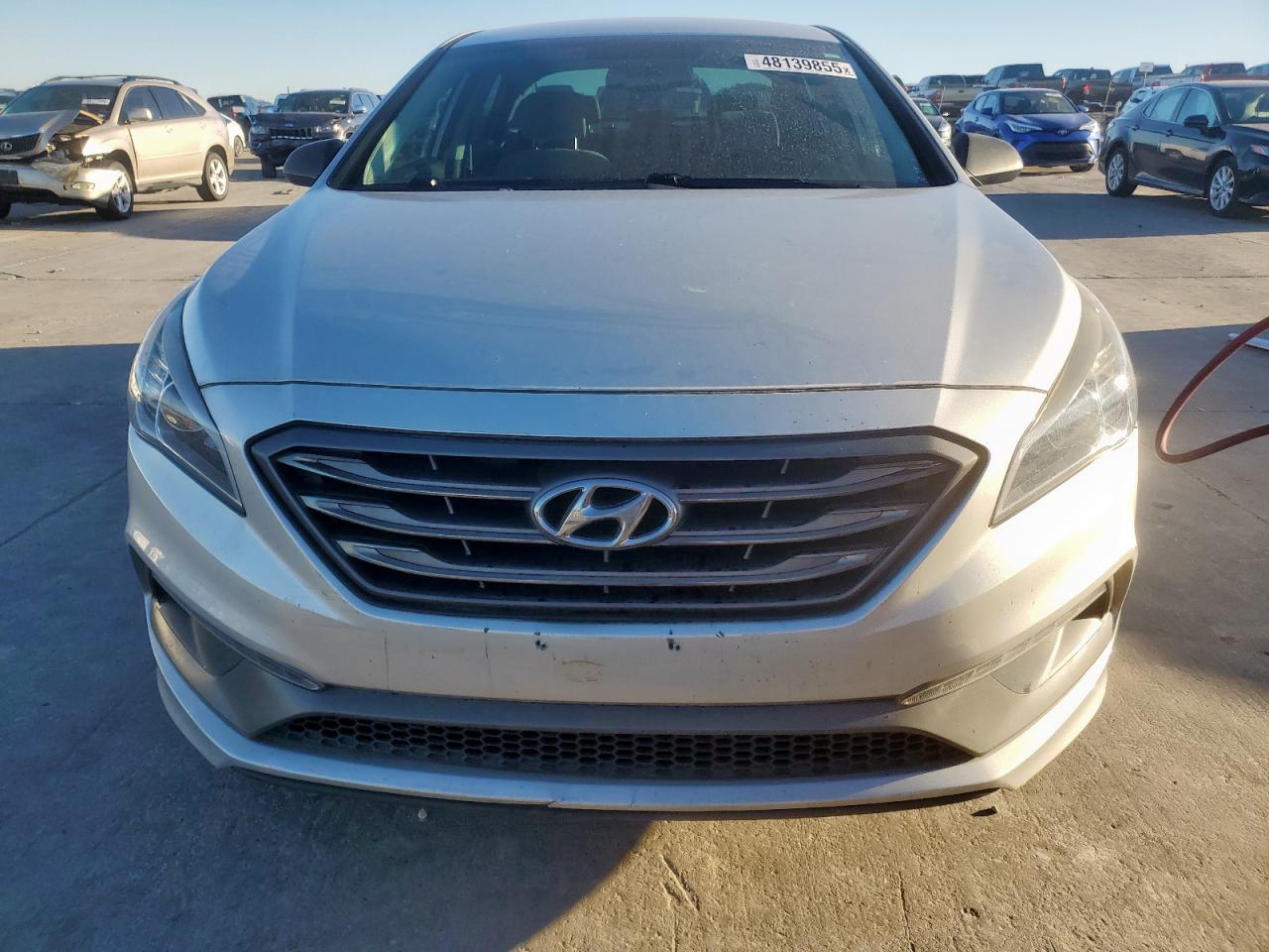 2017 Hyundai Sonata - Image 5