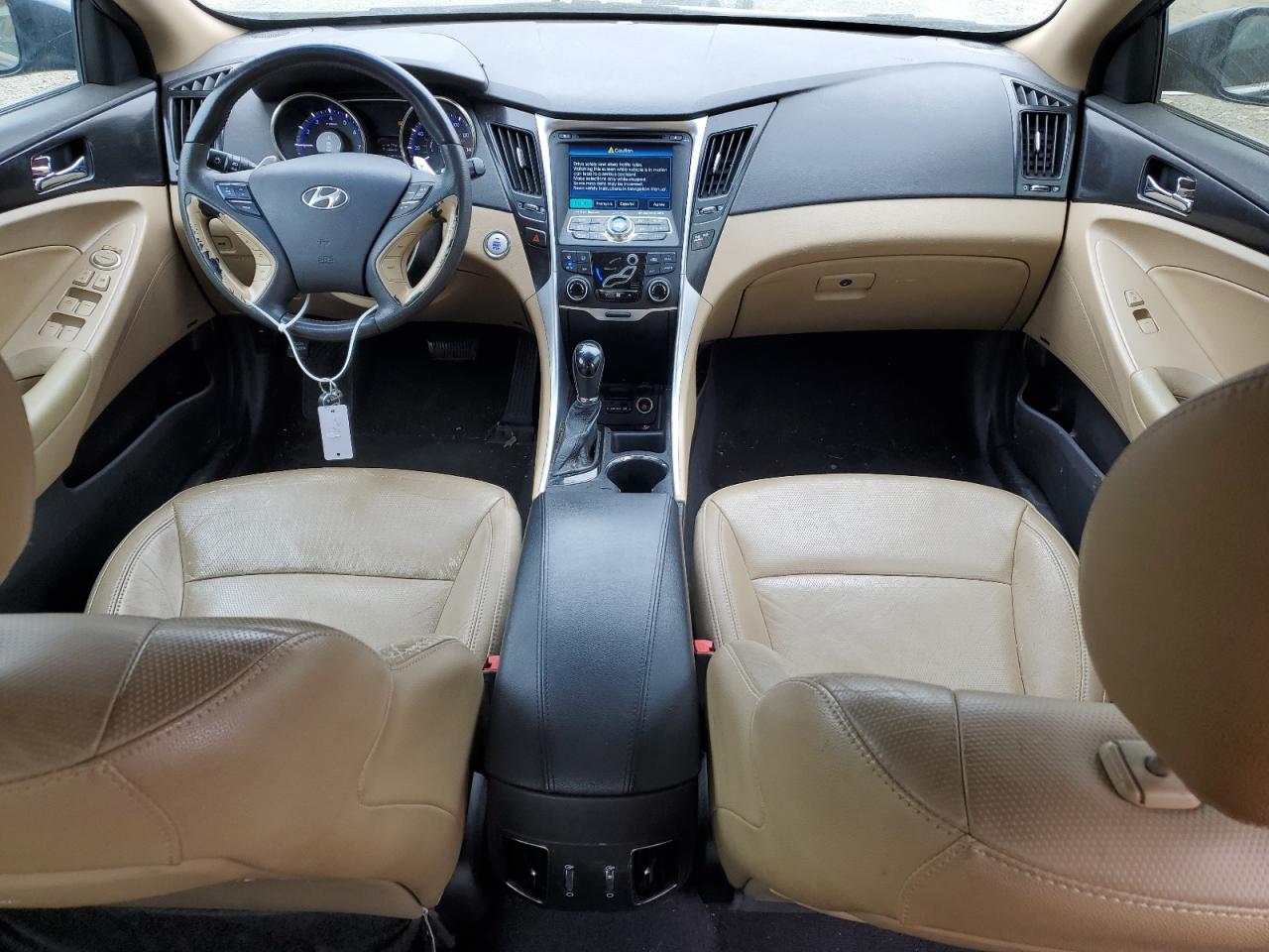 2013 Hyundai Sonata - Image 8