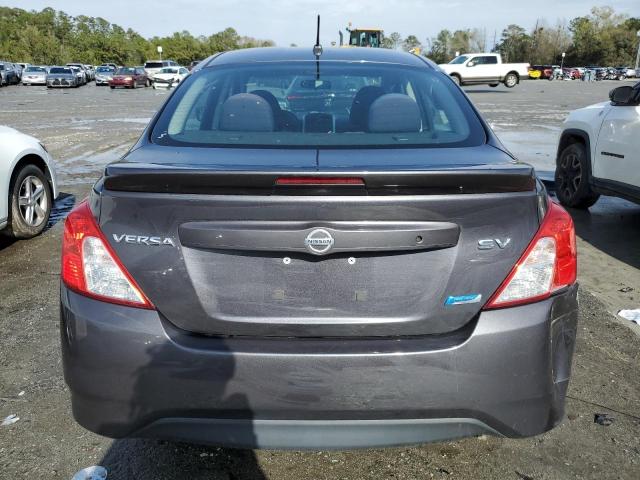  NISSAN VERSA 2015 Szary