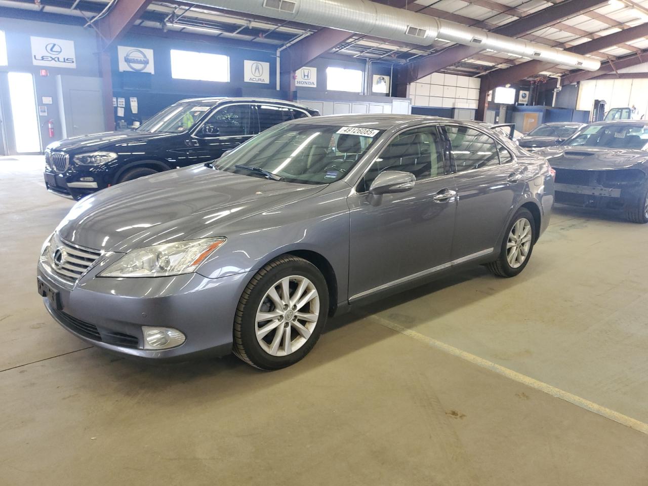 2012 Lexus ES - Image 1
