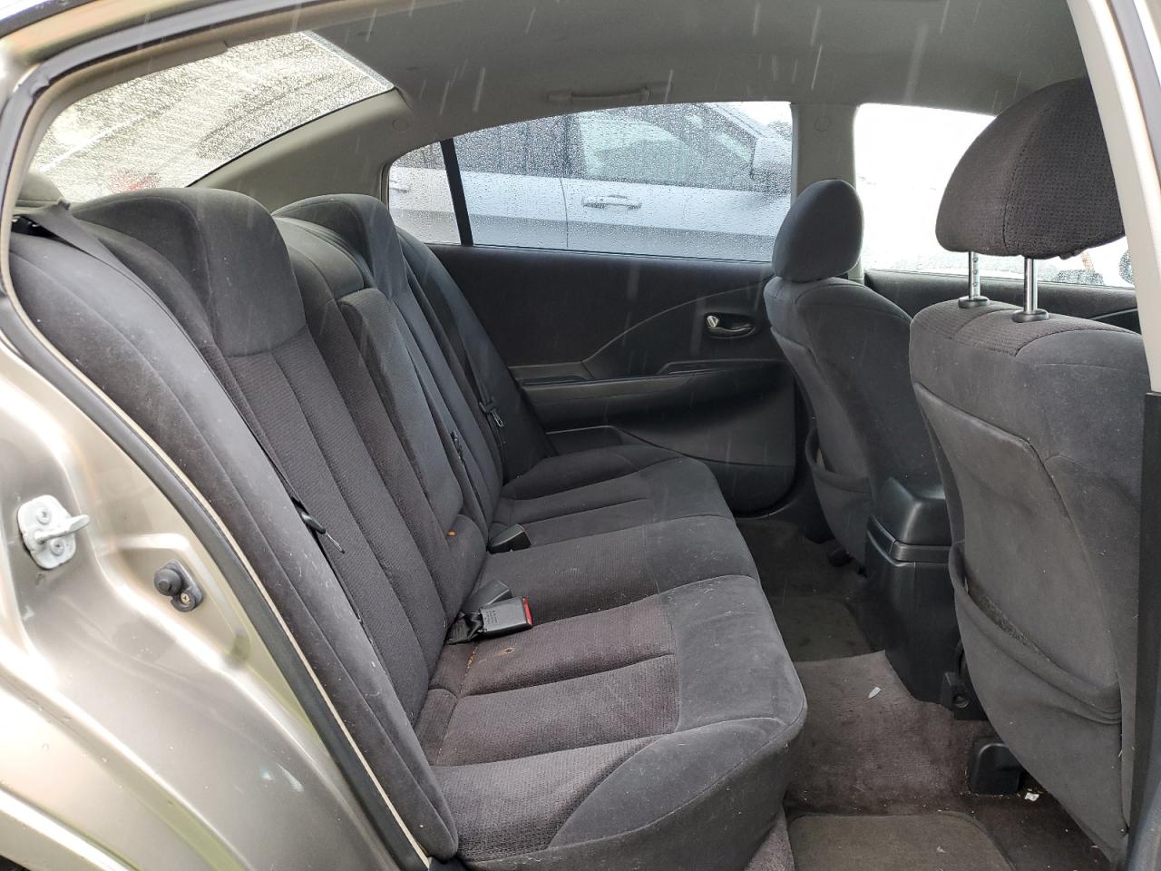 2002 Nissan Altima - Image 10