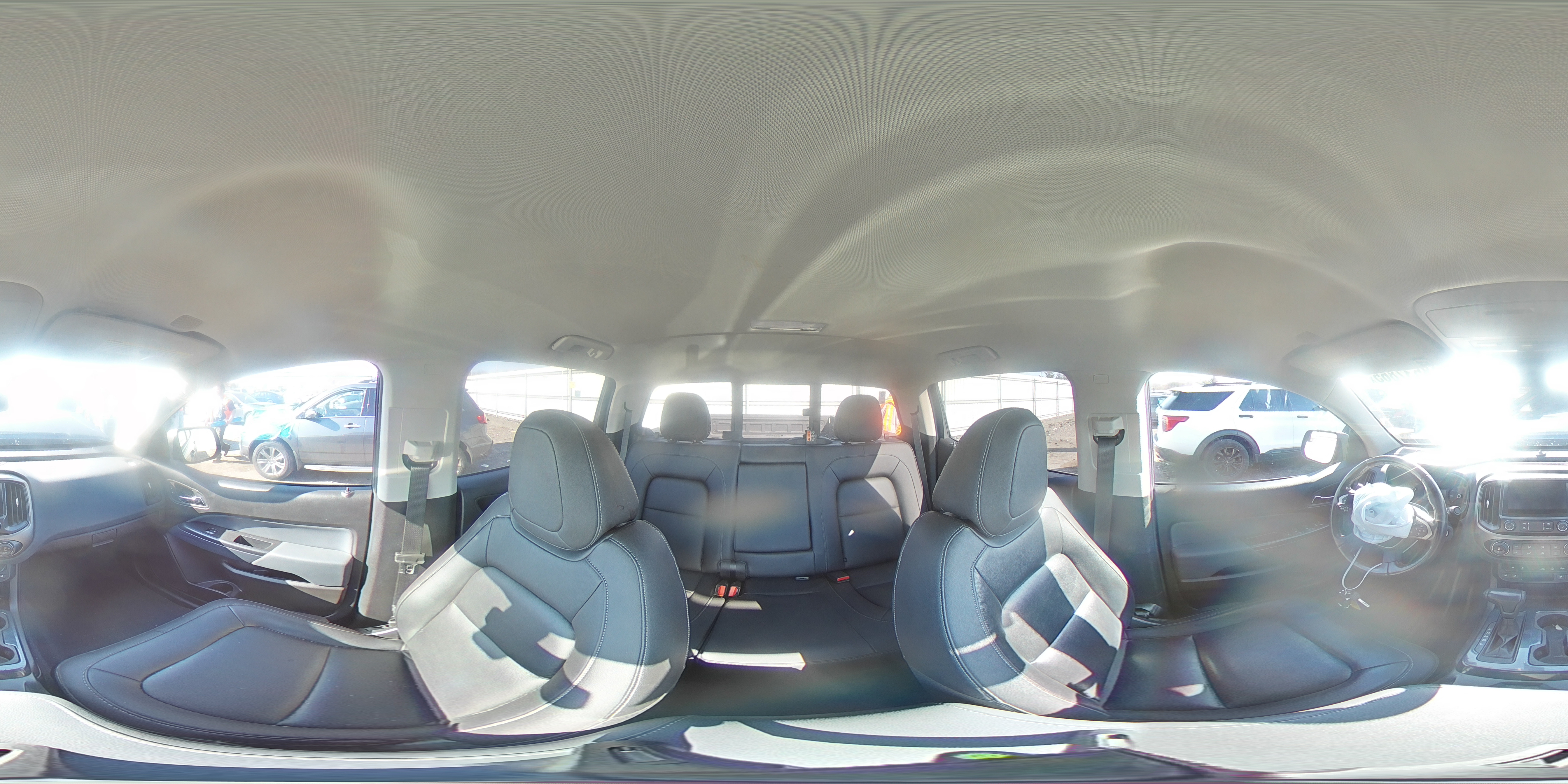 2019 Chevrolet Colorado - Image 13