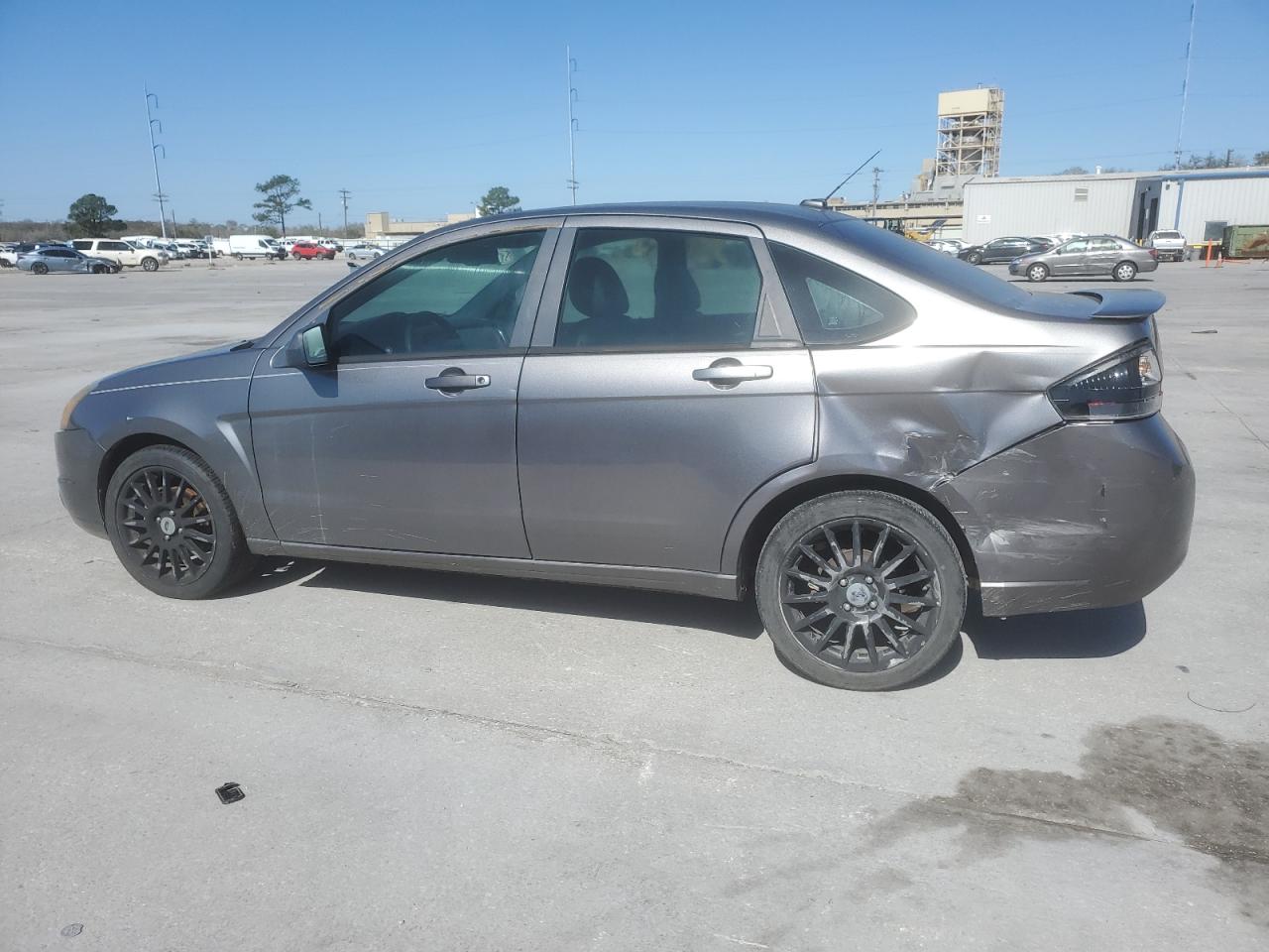 2011 Ford Focus - Image 2