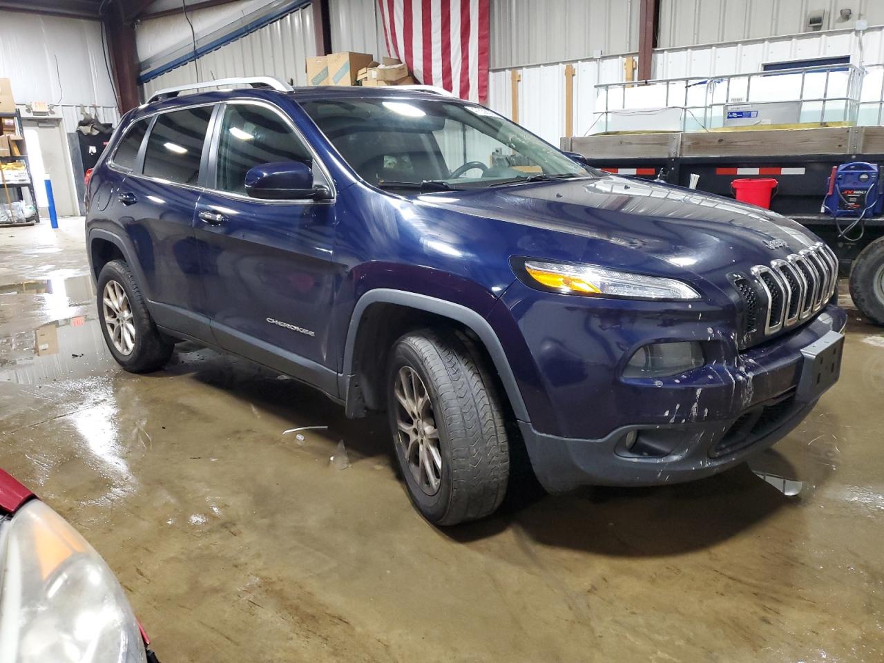 2015 Jeep Grand Cherokee - Image 4