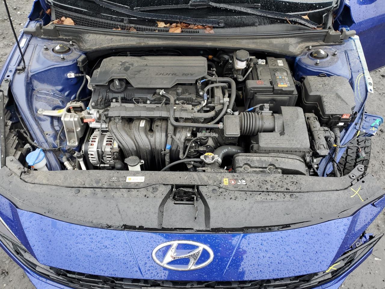 2023 Hyundai Elantra - Image 11