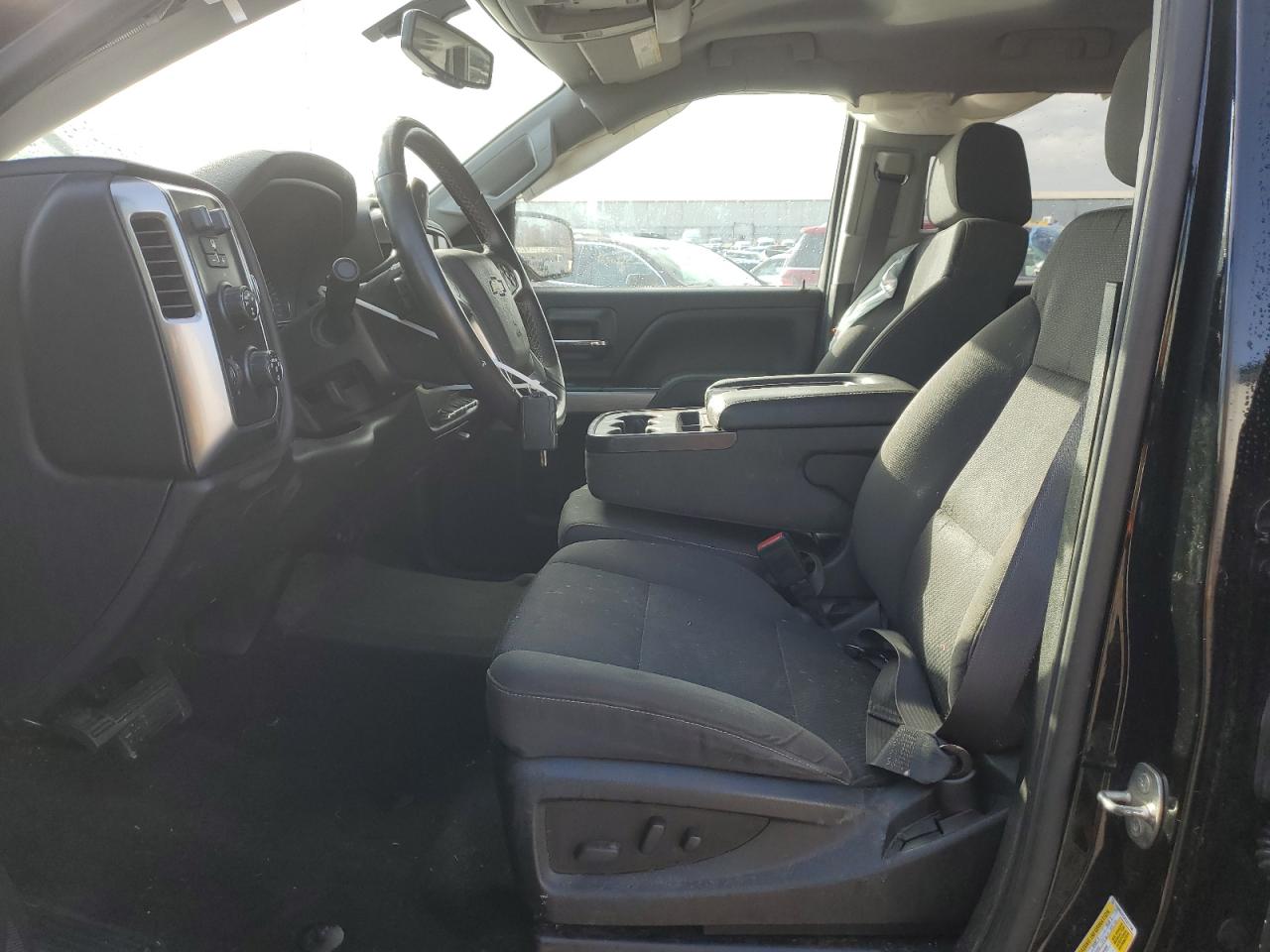 2015 Chevrolet Silverado - Image 7