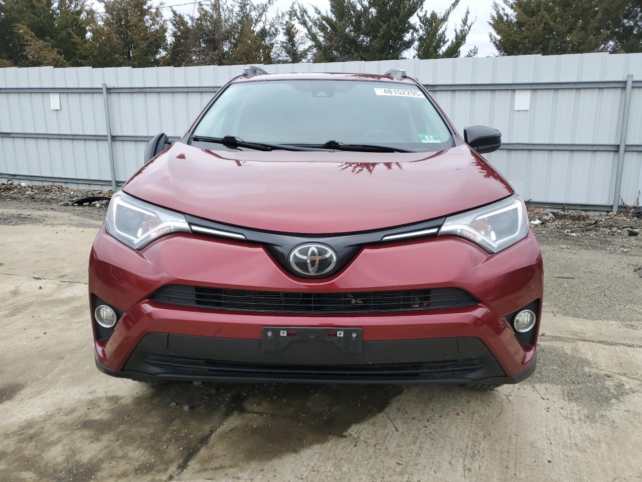 2018 Toyota RAV 4 - Image 5