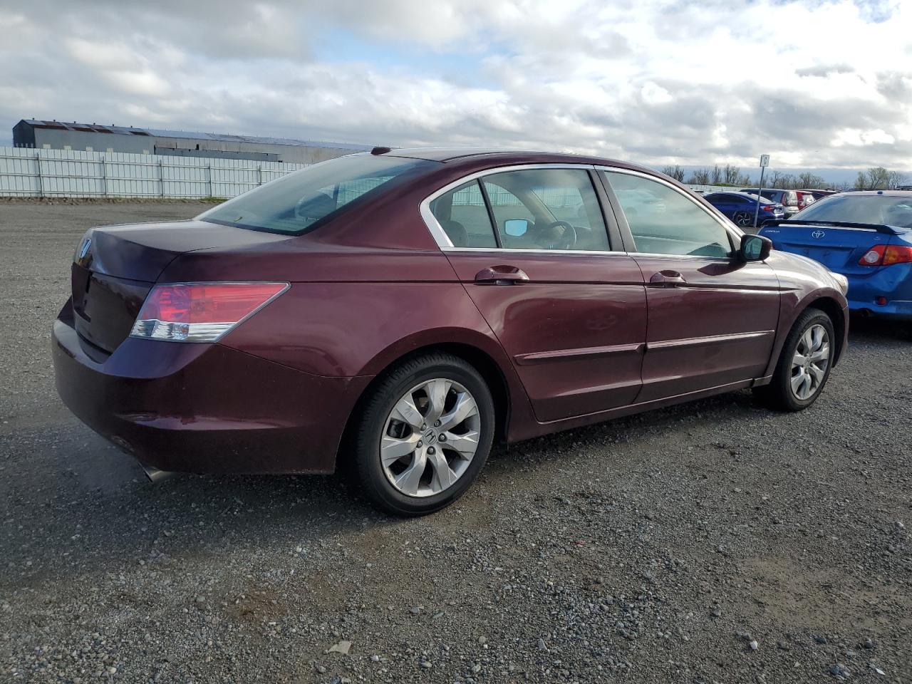 2009 Honda Accord - Image 3