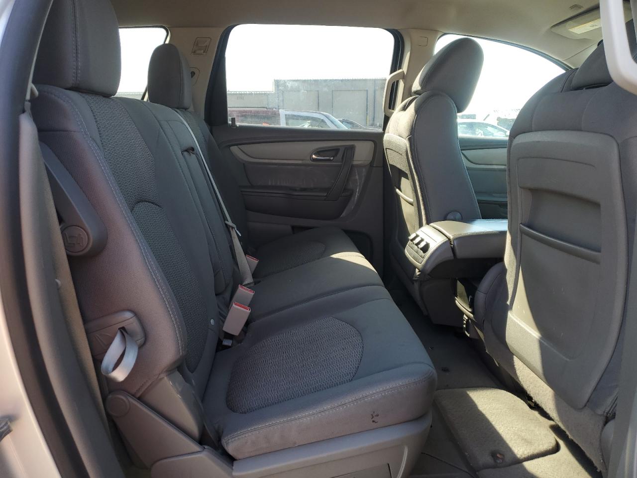 1GNKRFED4EJ126304 2014 Chevrolet Traverse Ls