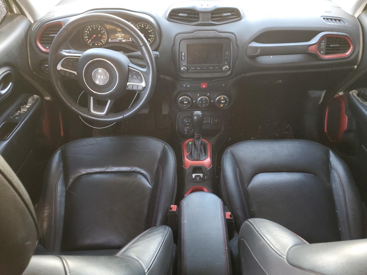 2017 Jeep Renegade - Image 8