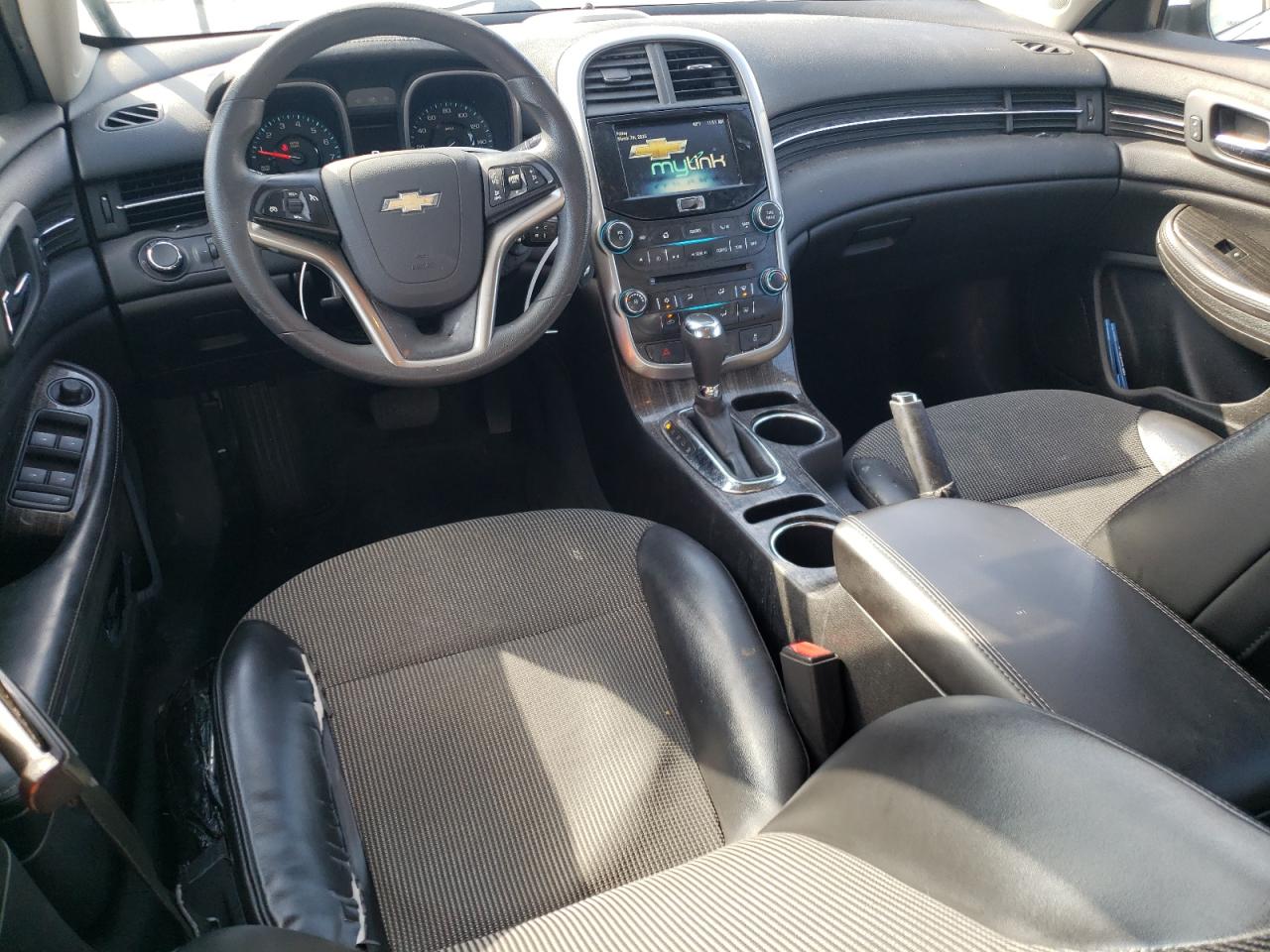 2015 Chevrolet Malibu - Image 8