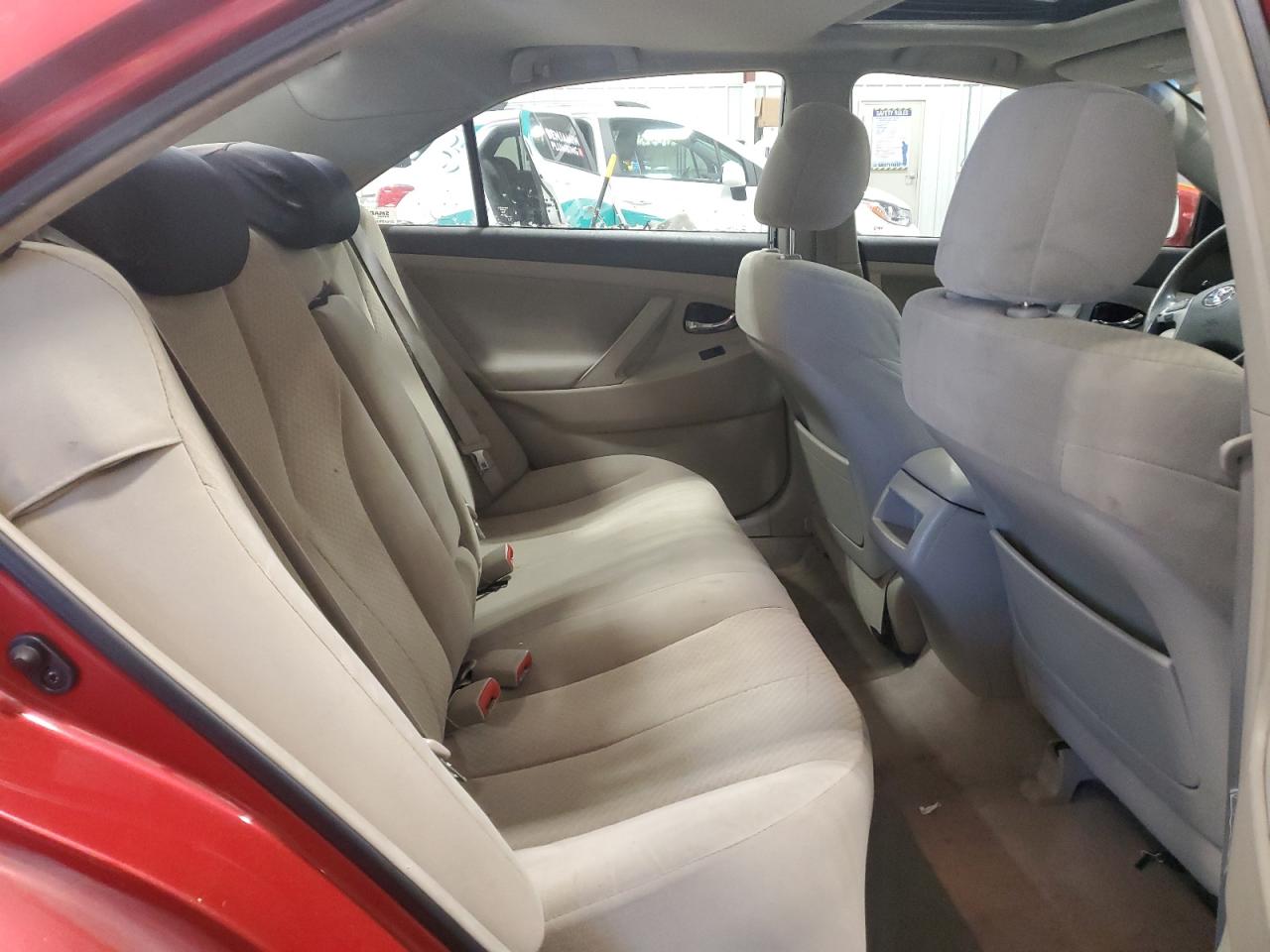 2009 Toyota Camry - Image 10