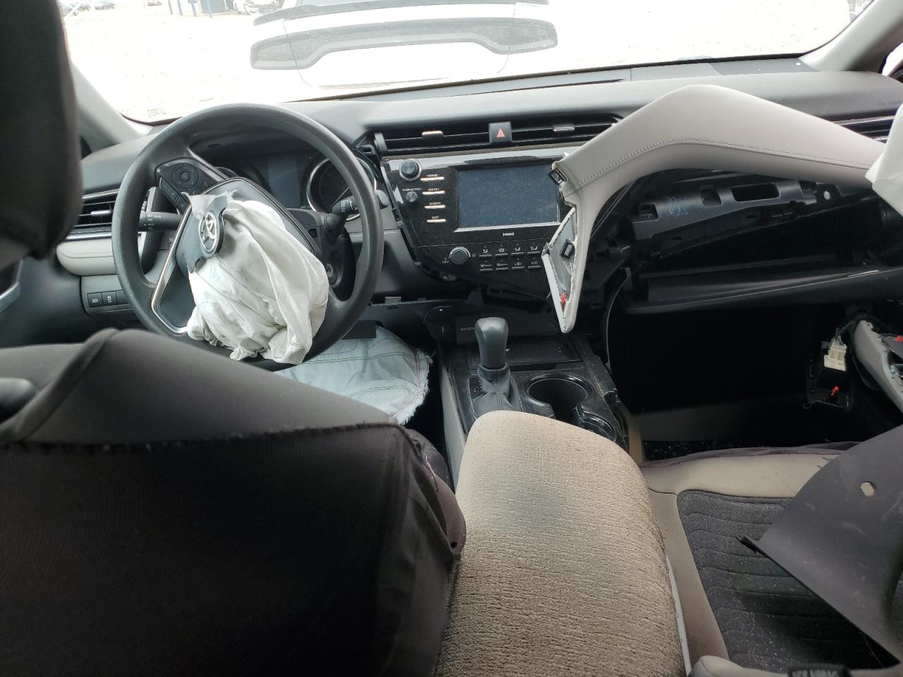 4T1C11AK1LU933415 TOYOTA CAMRY 2020