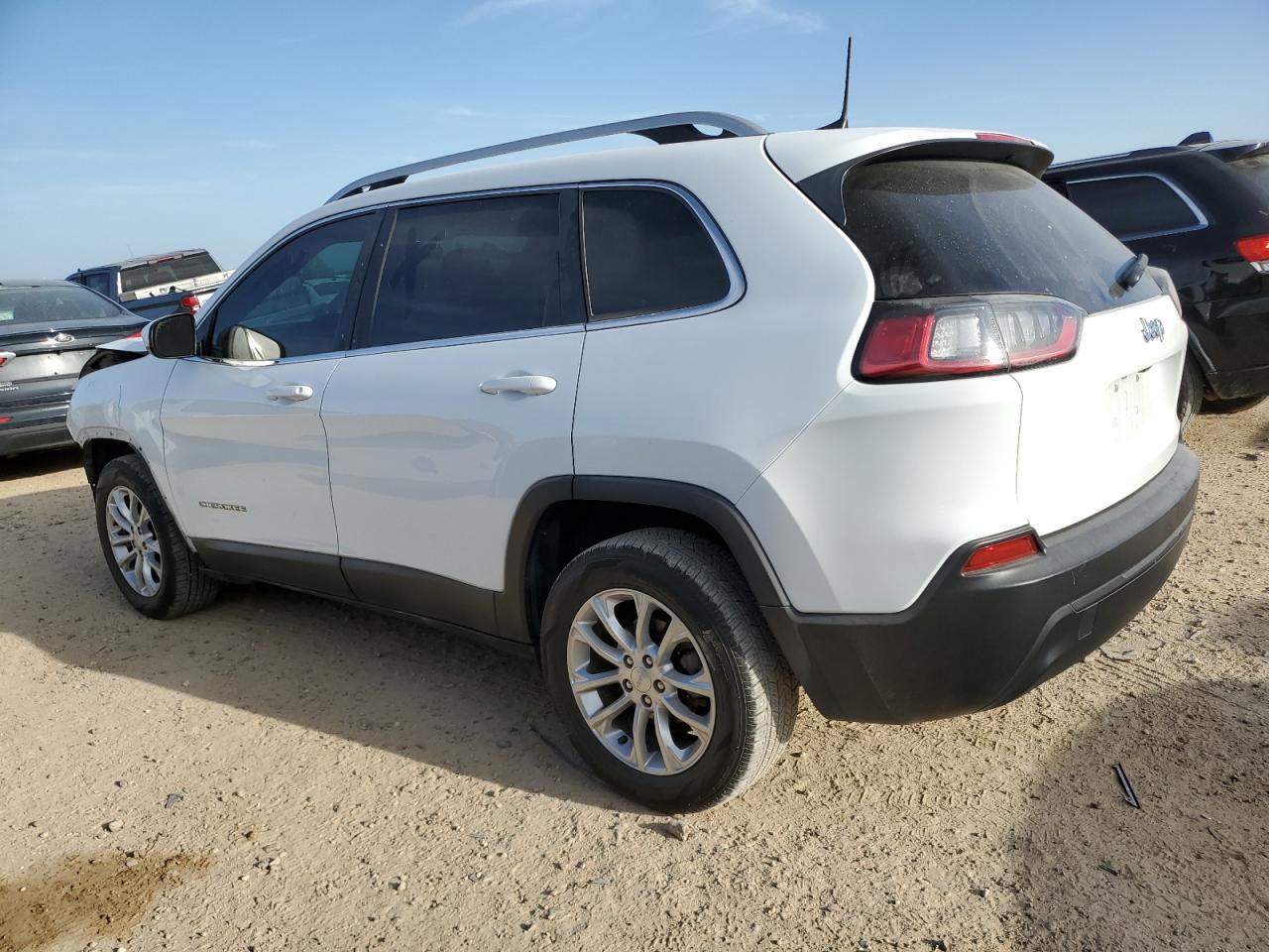 2019 Jeep Grand Cherokee - Image 2