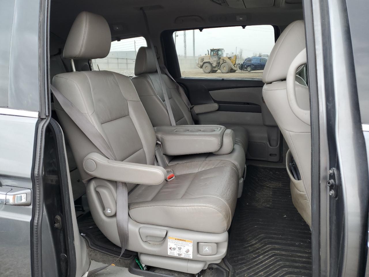 2013 Honda Odyssey - Image 11