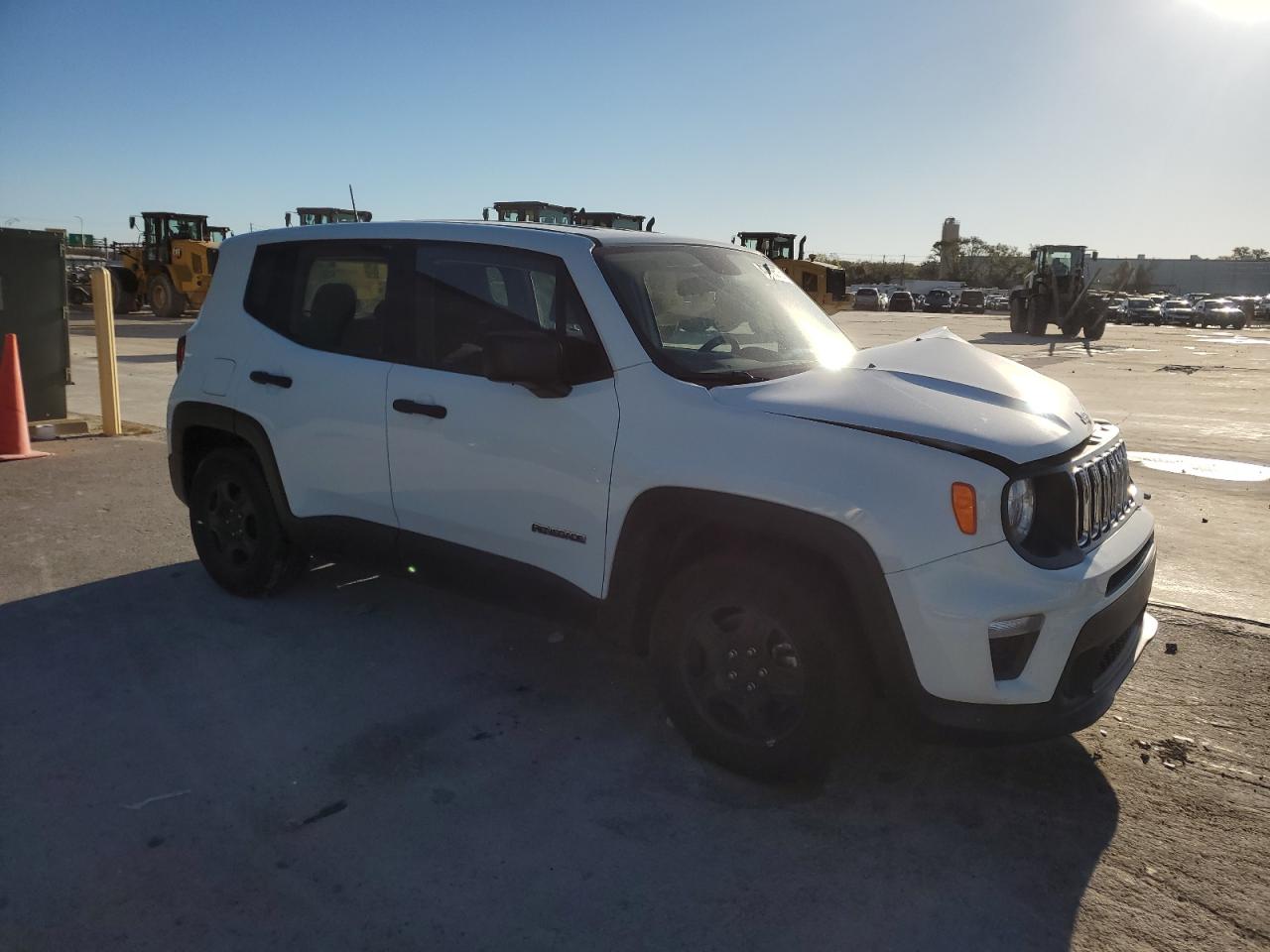 2020 Jeep Renegade - Image 4
