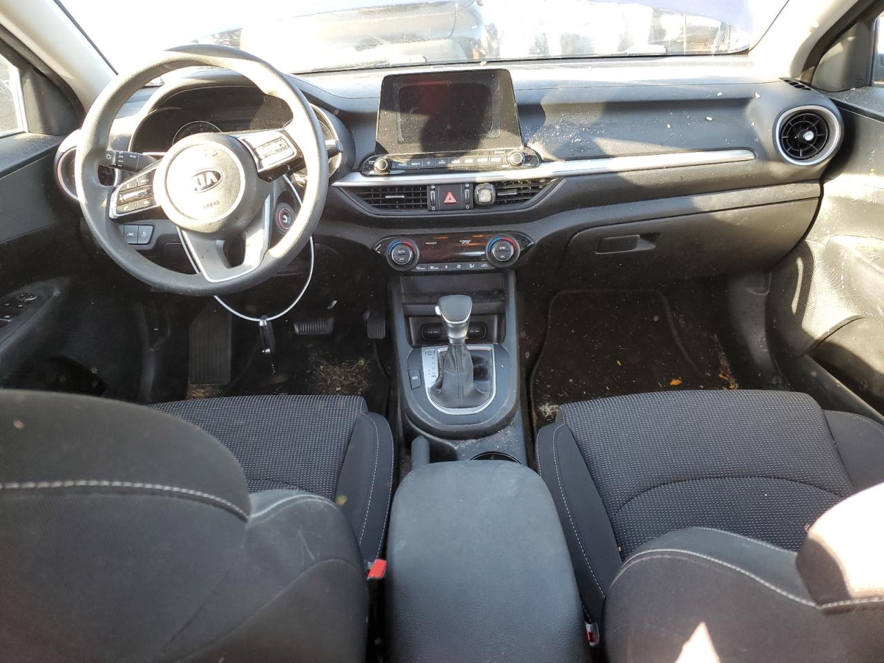 2019 Kia Forte - Image 8