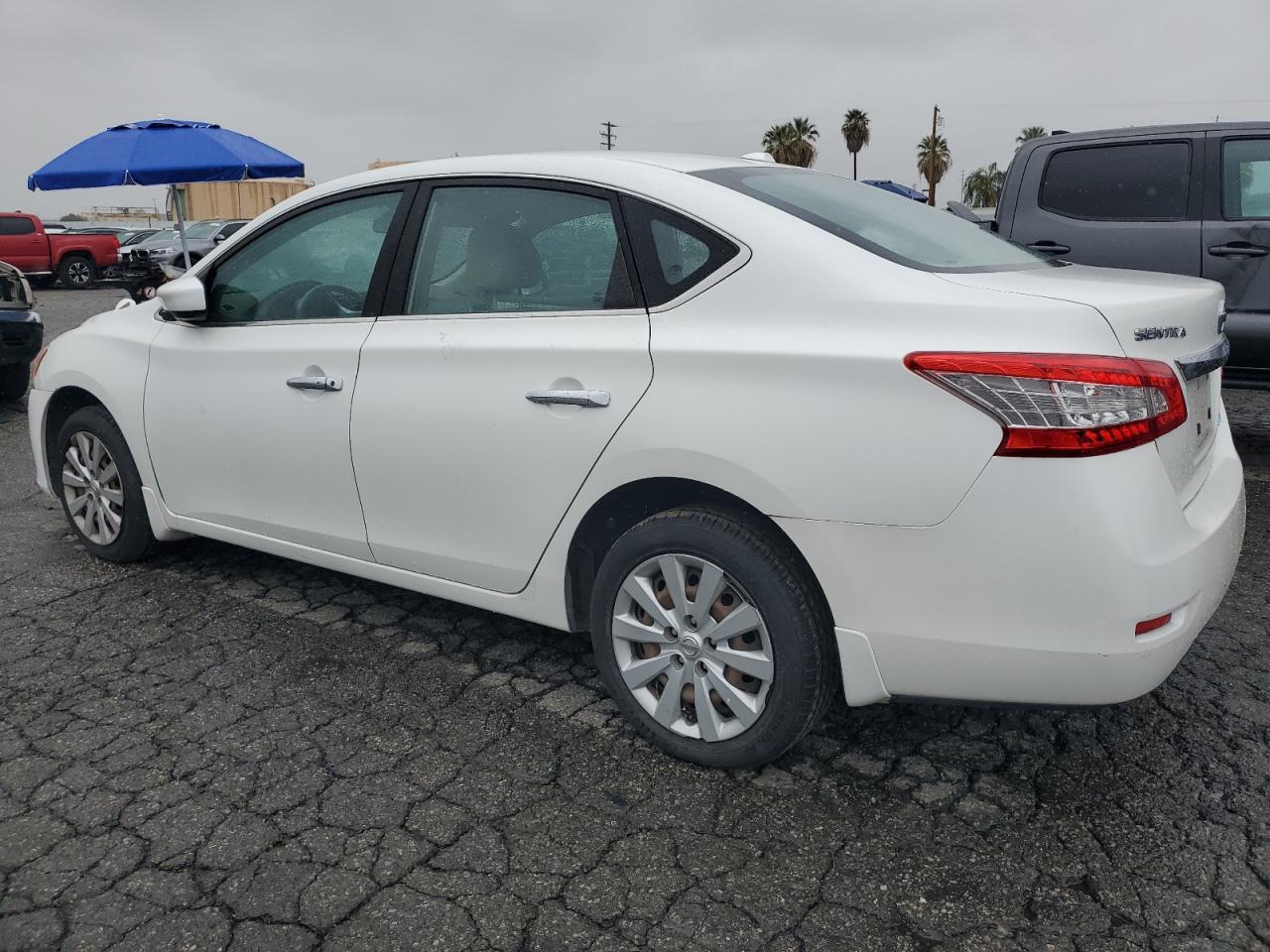 2013 Nissan Sentra - Image 2