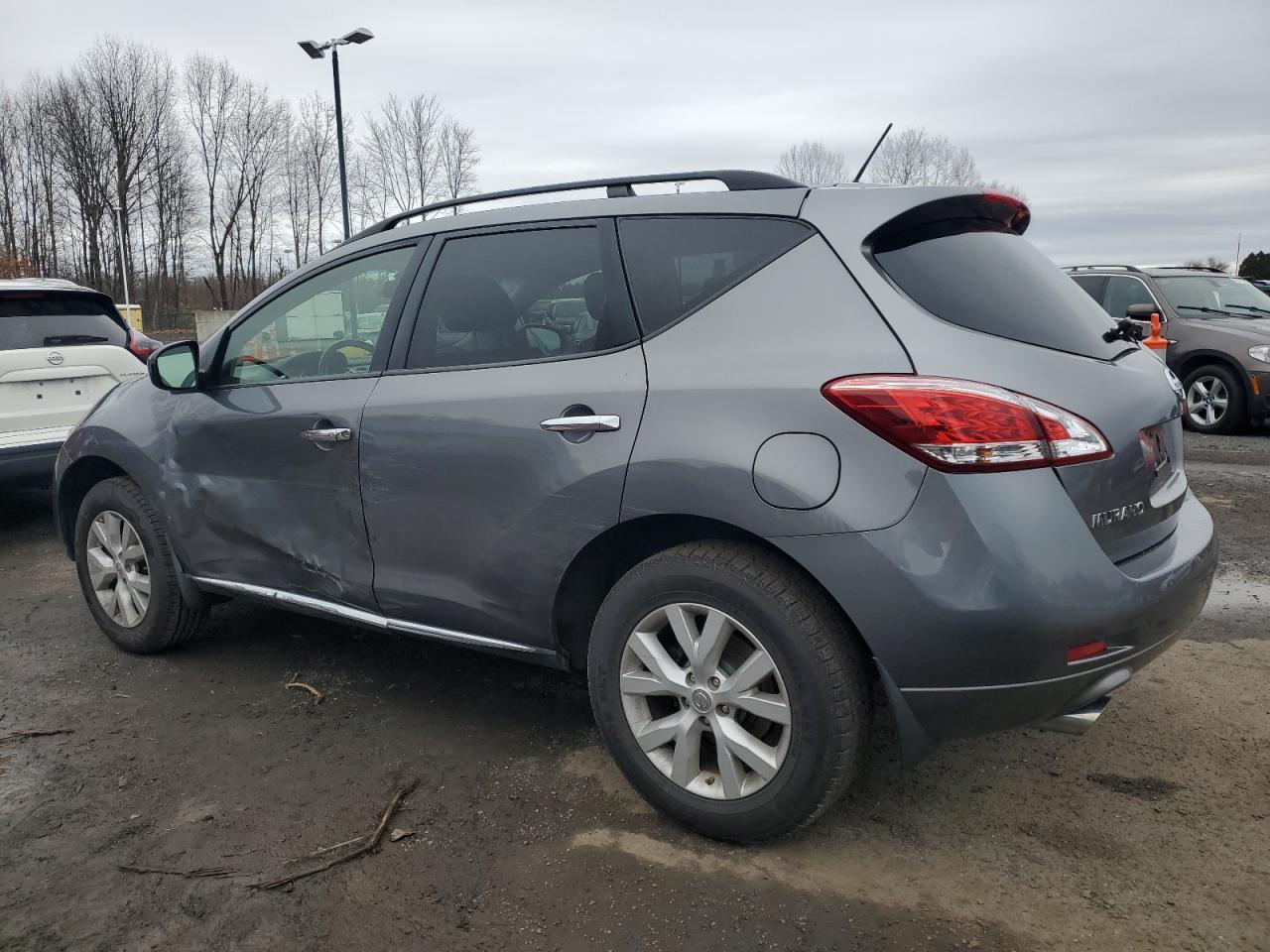 2014 Nissan Murano - Image 2