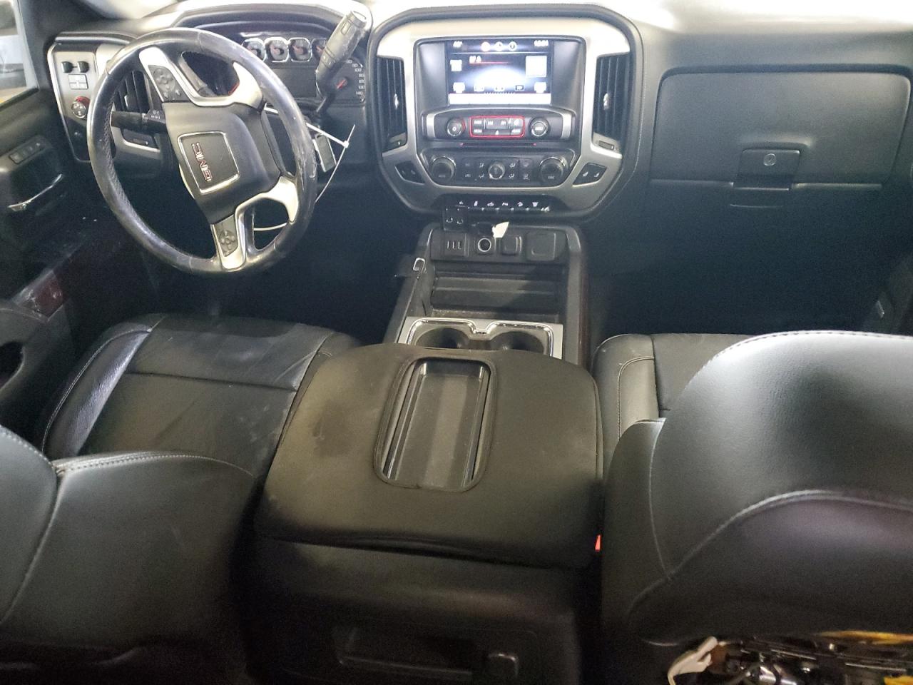 2015 GMC Sierra - Image 8