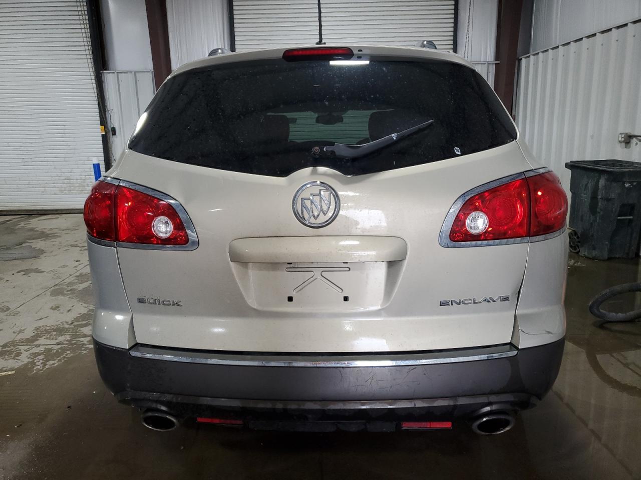 2010 Buick Enclave - Image 6