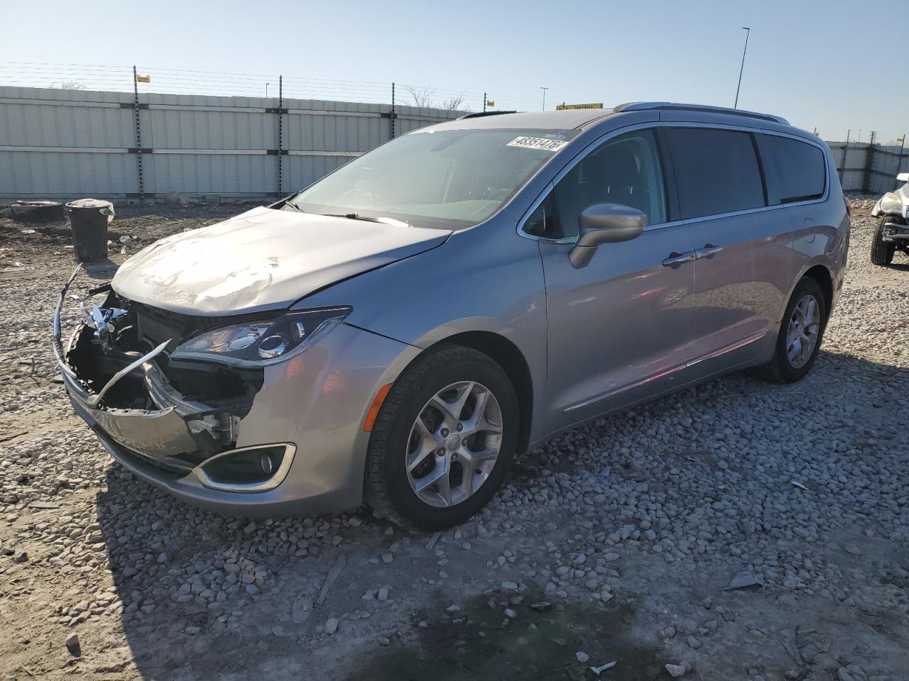 2020 Chrysler Pacifica Touring L na sprzedaż w Cahokia Heights, IL - Front End