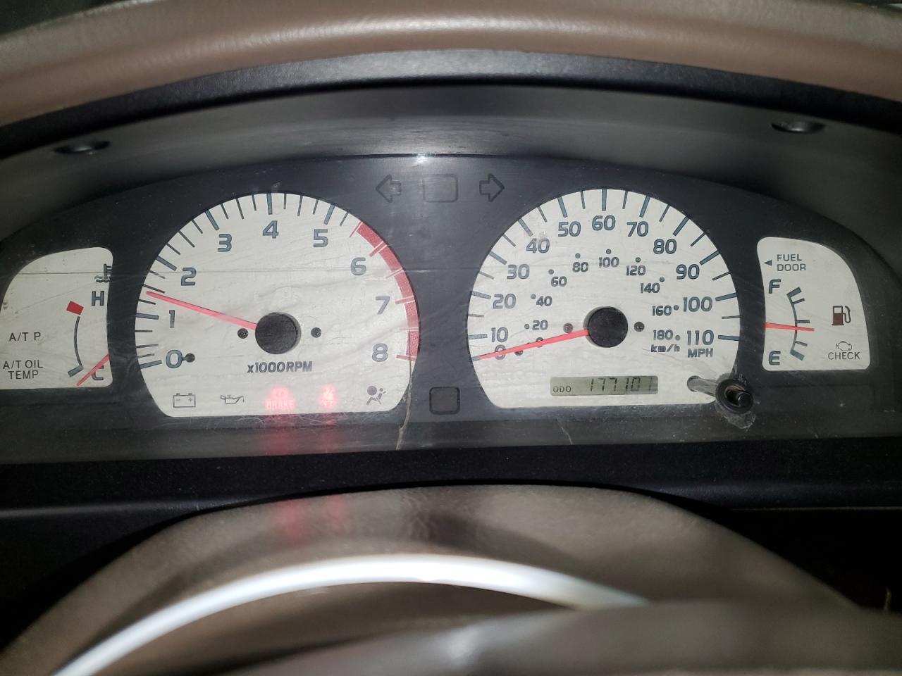 2004 Toyota Tacoma - Image 9