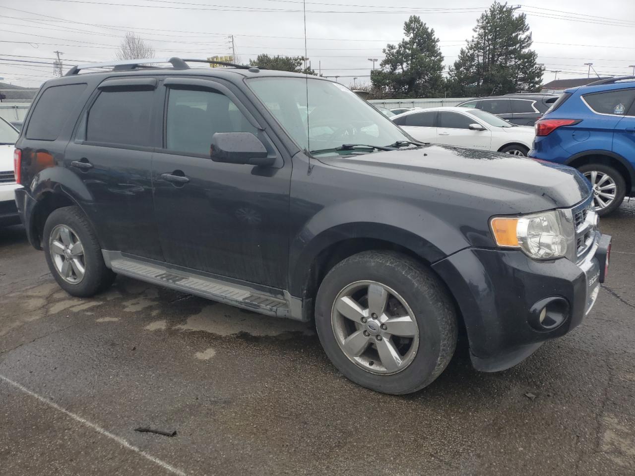 2011 Ford Escape - Image 4