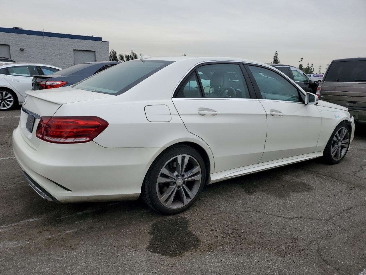 2014 Mercedes-Benz E-klasse - Image 3