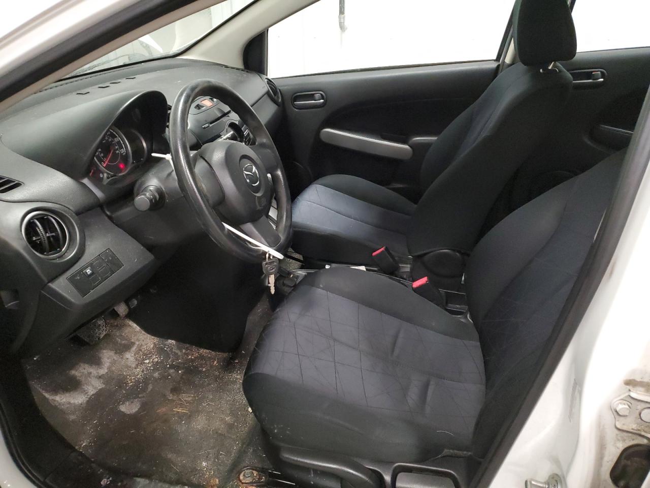 2014 Mazda Mazda2 Sport VIN: JM1DE1KZ2E0182344 Lot: 54883695