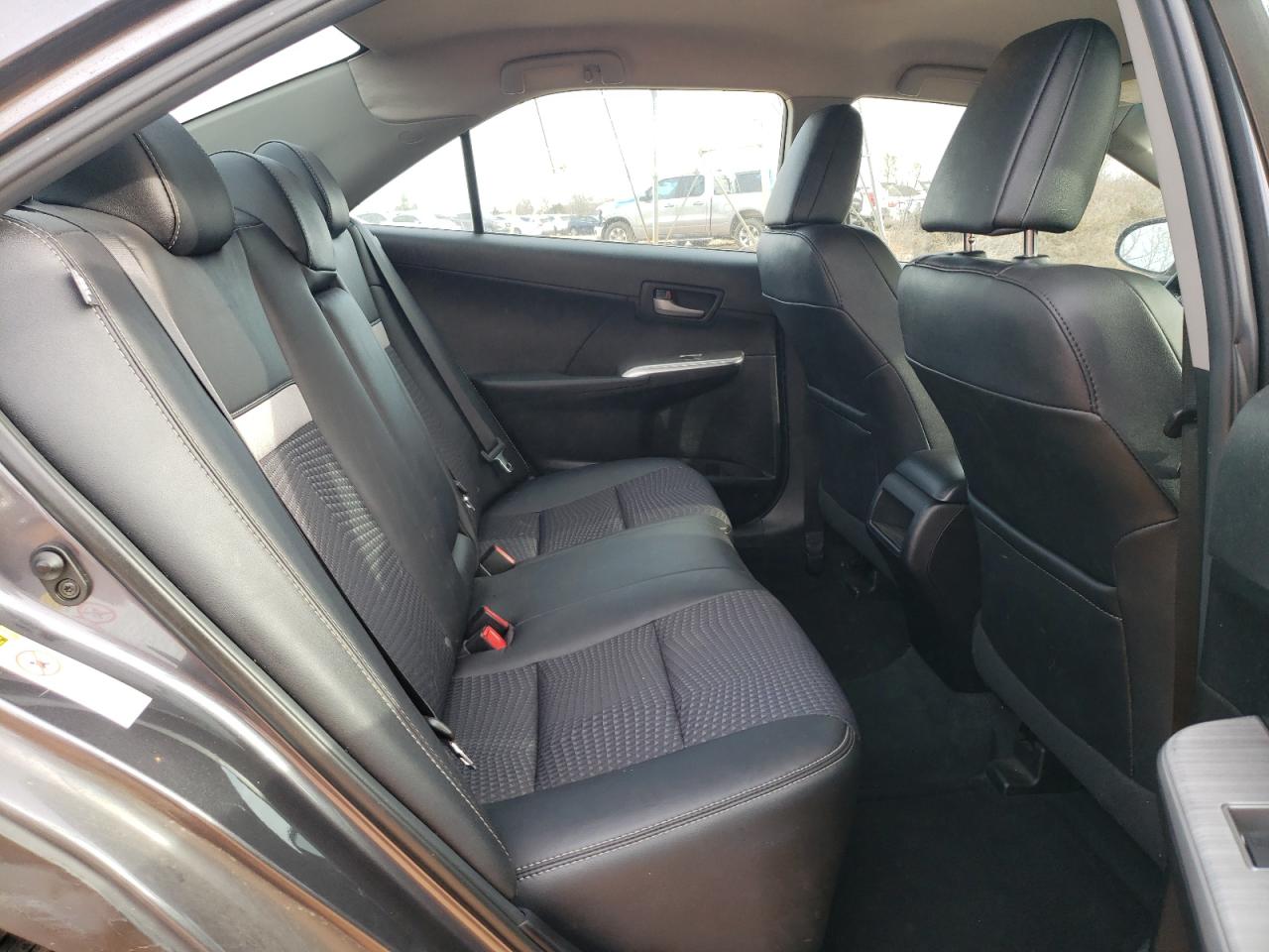 2013 Toyota Camry - Image 10