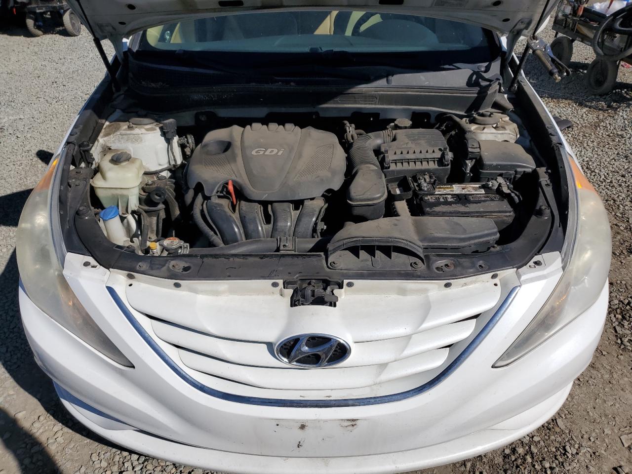 2013 Hyundai Sonata - Image 11