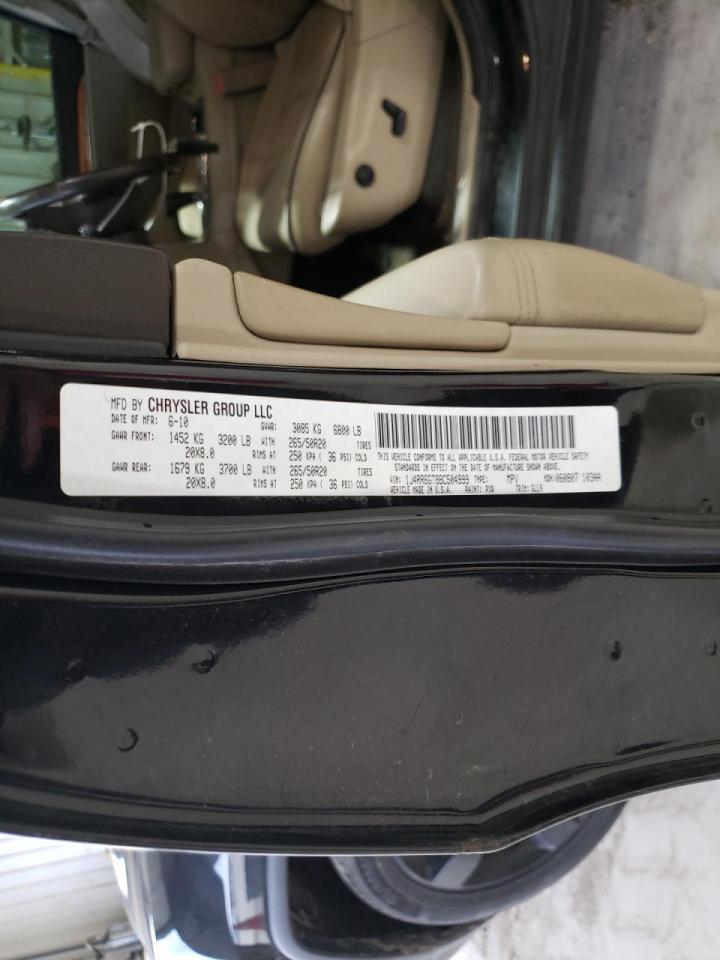 2011 Jeep Grand Cherokee - Image 12