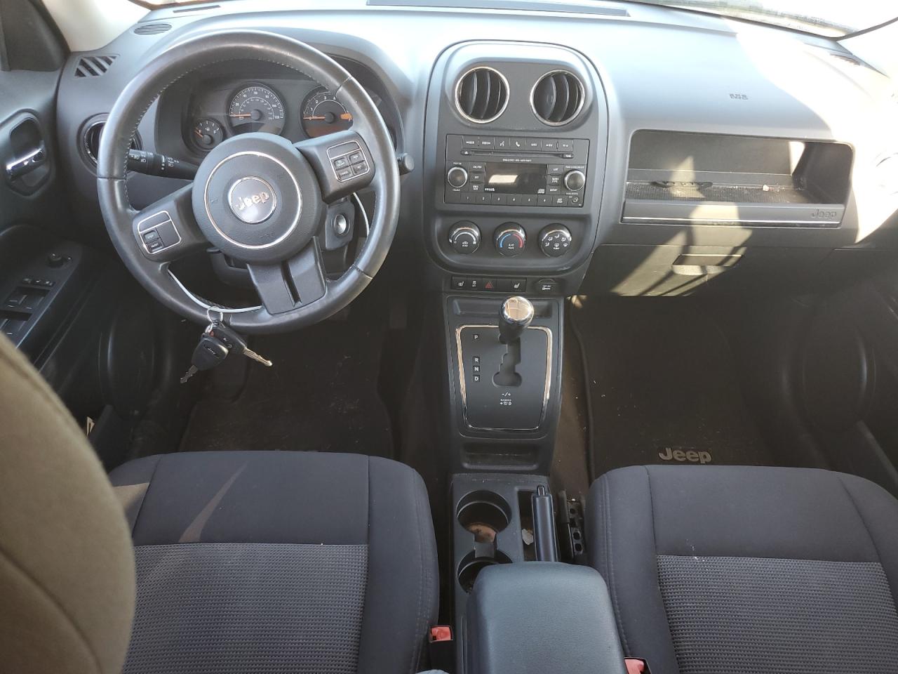 2015 Jeep Liberty (Patriot) - Image 8