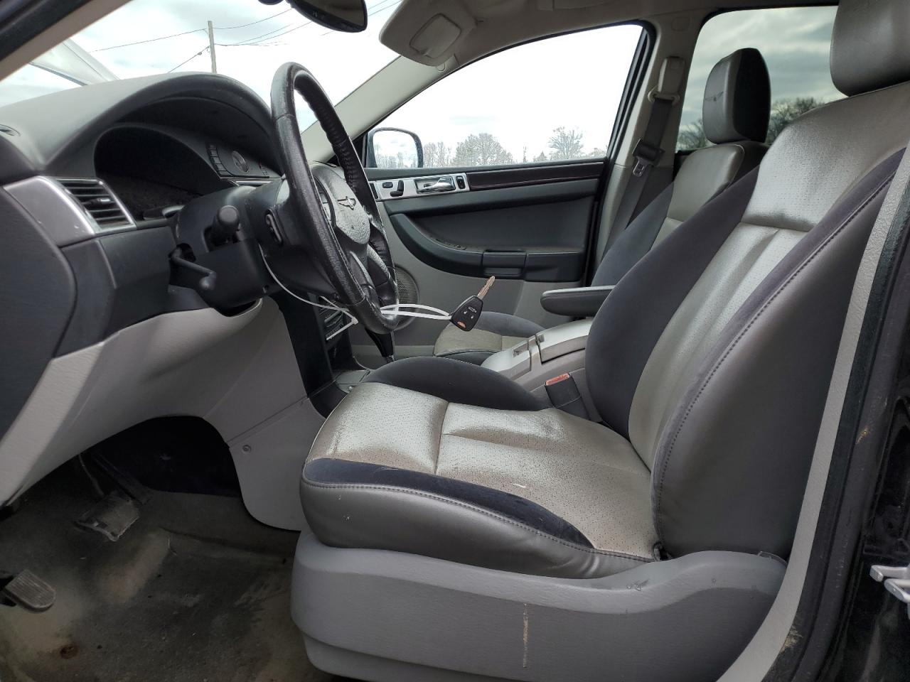 2008 Chrysler Pacifica - Image 7