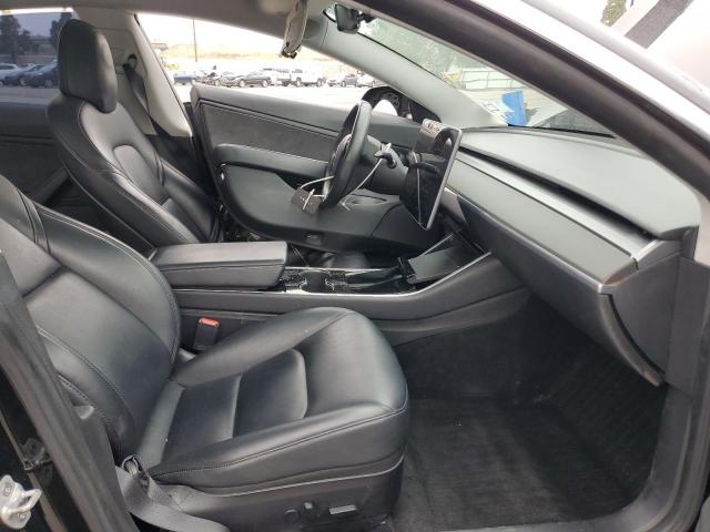  TESLA MODEL 3 2018 Czarny