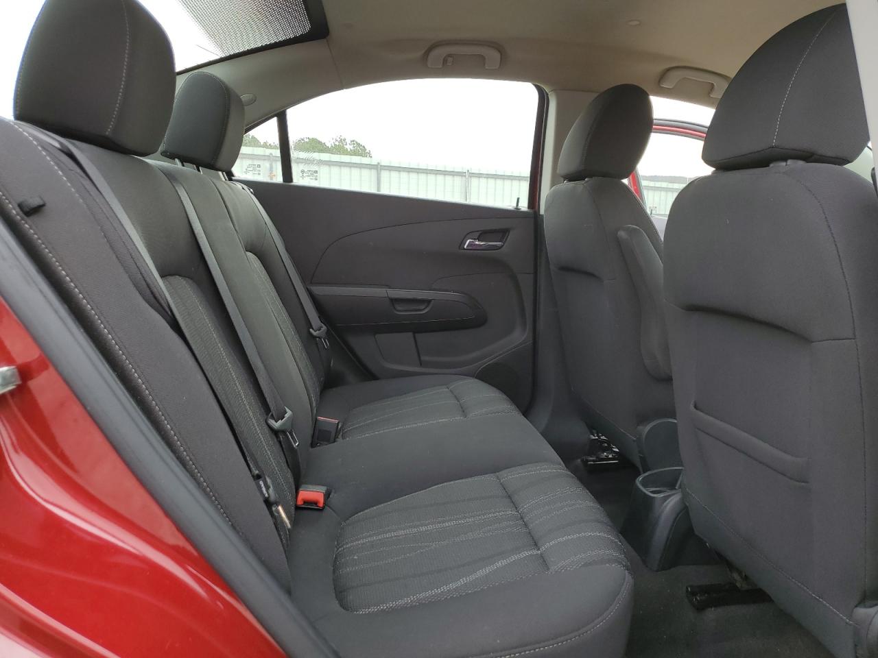 2014 Chevrolet Sonic - Image 10