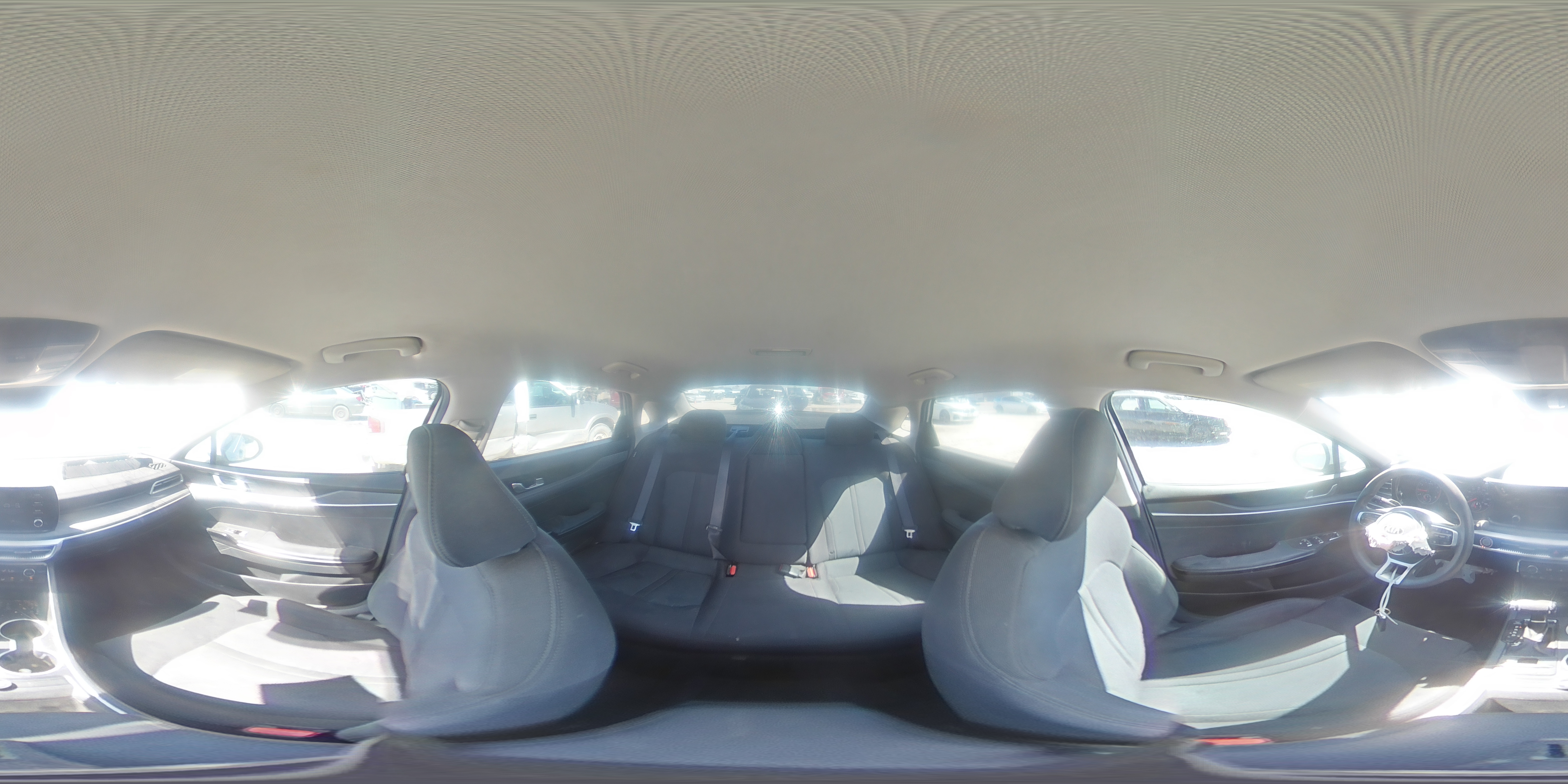 2021 Kia K5 - Image 13