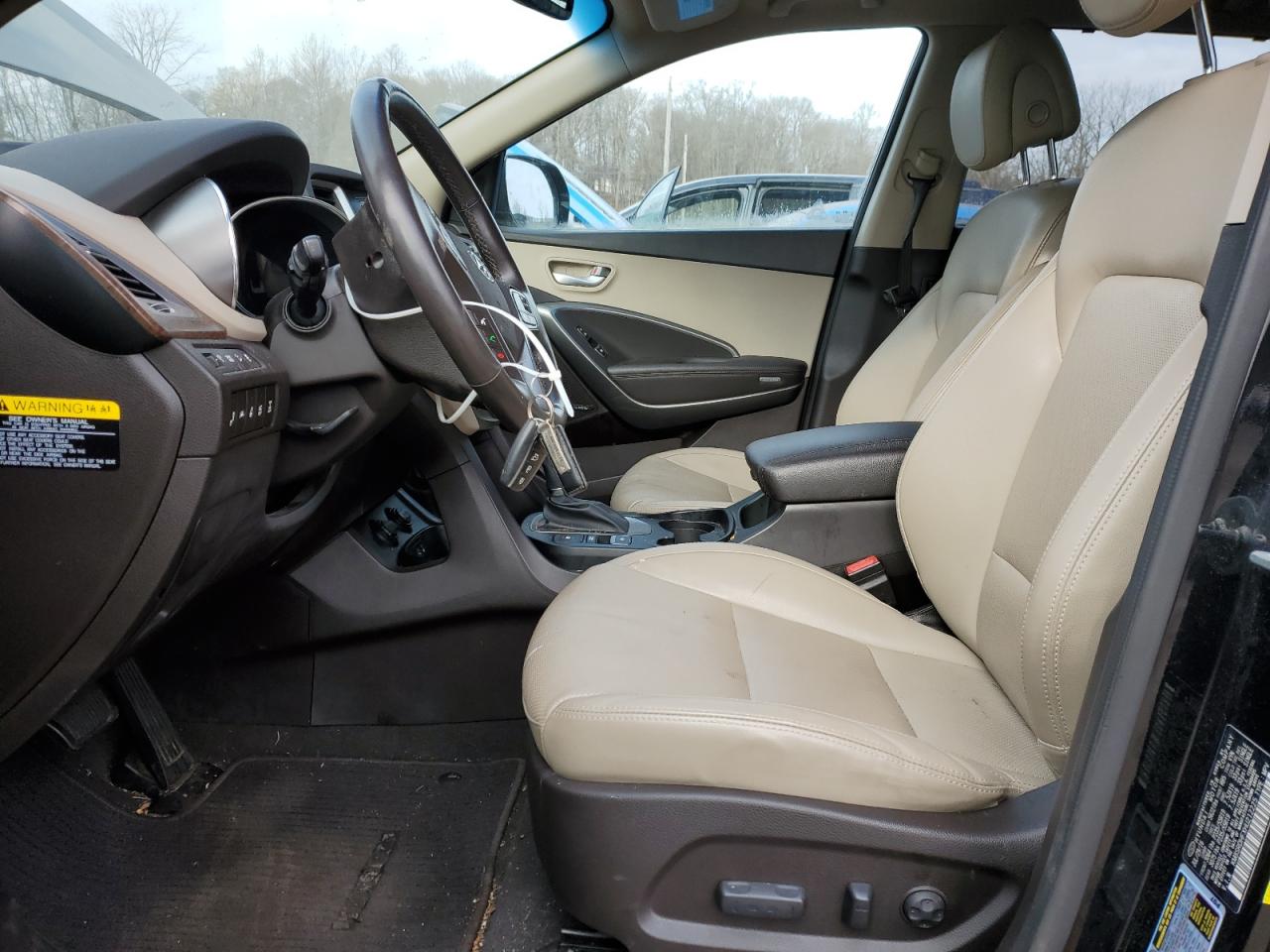 2017 Hyundai Santa Fe - Image 7