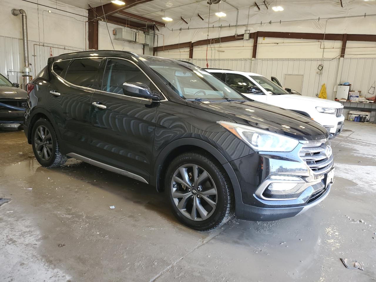 2017 Hyundai Santa Fe - Image 4
