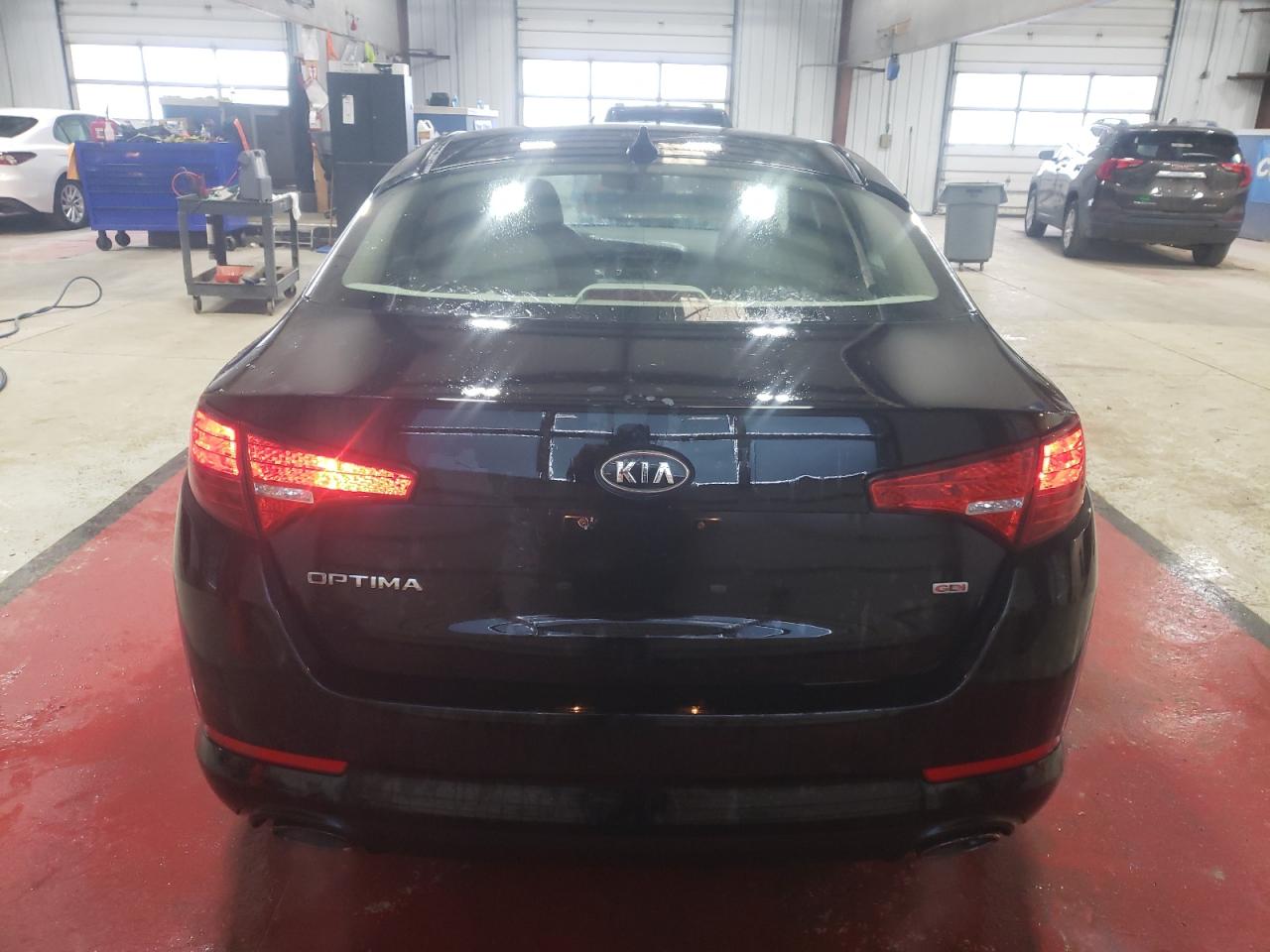 2011 Kia Optima - Image 6