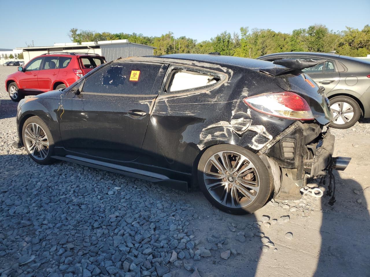 2016 Hyundai Veloster - Image 2
