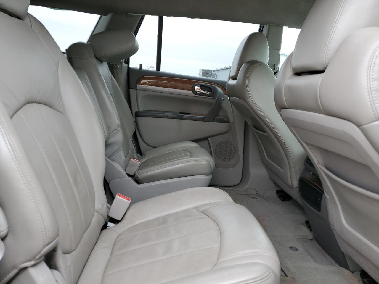 2012 Buick Enclave - Image 11
