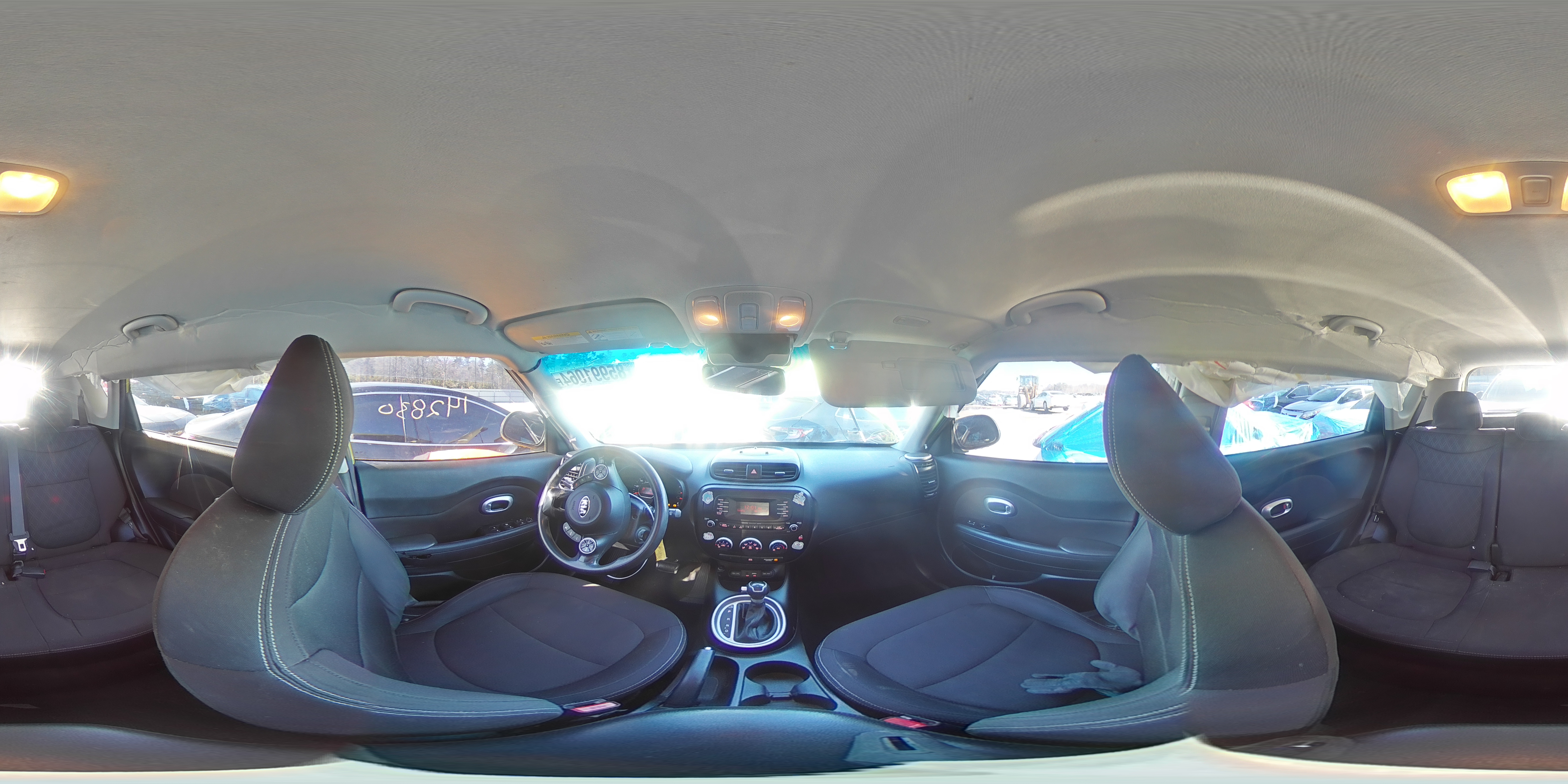 2015 Kia Soul - Image 13