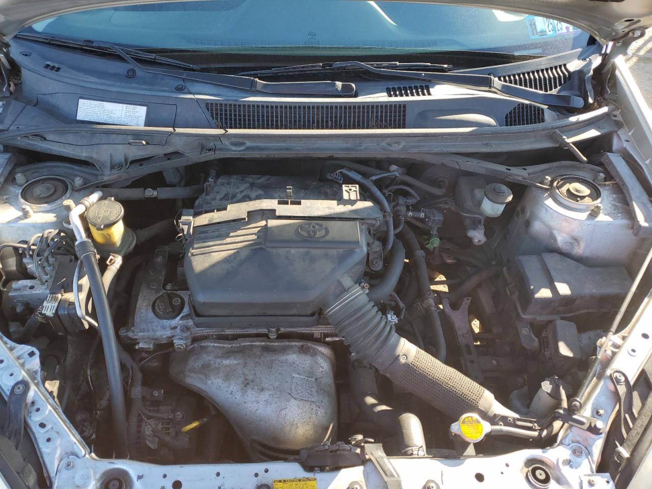 2005 Toyota RAV 4 - Image 12